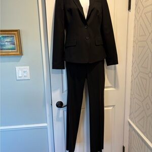 Women's Black Classic 3-Pc Suit Blazer Pants & Skirt Martin Fit 4 6